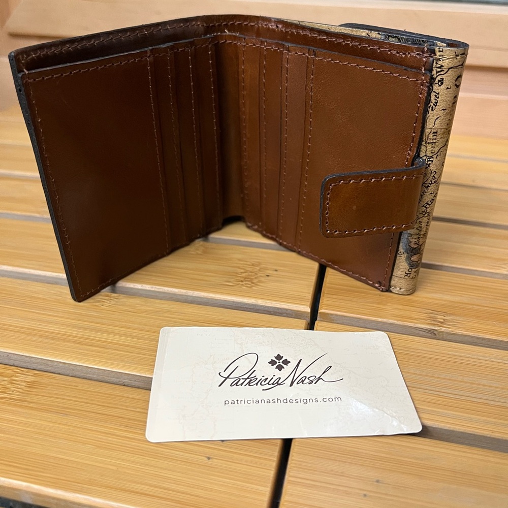Patricia Nash RFID map print Leather Wallet - Picture 6 of 9